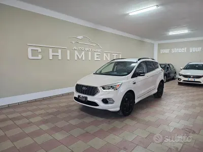 Usata Ford Kuga S 150 CV (110 kW) 2017 Bianco SUV