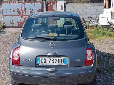 Usata Nissan Micra 65 CV (47 kW) 2005 Grigio Berlina