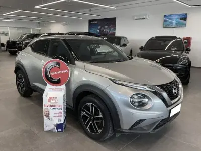 Usata Nissan Juke N-Connecta 114 CV (83 kW) 2025 Argento SUV