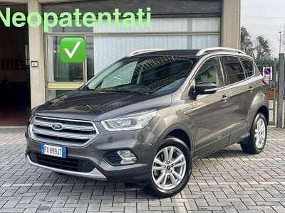 Grigio Usata 2019 Ford Kuga Business Edition SUV | 14.900 € (Buon prezzo)