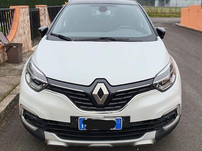 Usata Renault Captur Zen 110 CV (80 kW) 2017 Bianco SUV