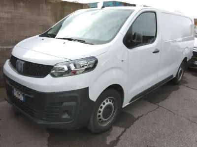 Usata Fiat Scudo 145 CV (106 kW) 2023 Bianco Furgone