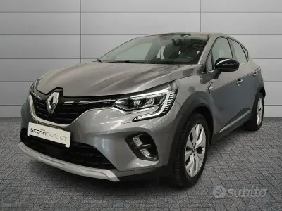 Usata Renault Captur Intens 92 CV (67 kW) 2021 Grigio SUV