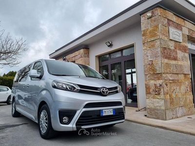 Usata Toyota Proace Verso Style 95 CV (69 kW) 2017 Grigio Station wagon