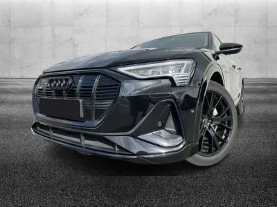 Usata Audi e-tron S-Line 158 kW (215 CV) 2022 Nero SUV