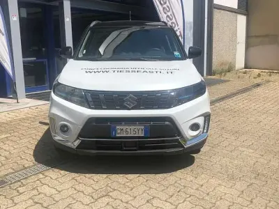 Usata Suzuki Vitara Cool 129 CV (94 kW) 2023 Bianco SUV