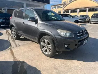Usata Toyota RAV4 Sol 150 CV (110 kW) 2009 Grigio SUV
