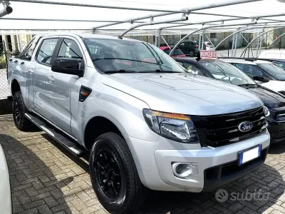 Usata Ford Ranger 150 CV (110 kW) 2013 Grigio Pick-up