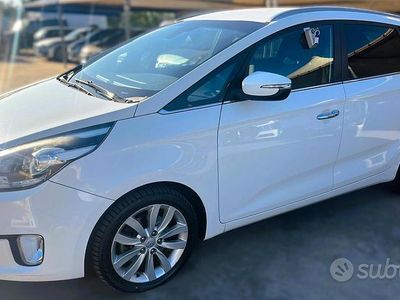 Usata Kia Carens 115 CV (84 kW) 2013 Bianco Monovolume