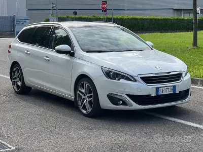 Usata Peugeot 308 GT-line 120 CV (88 kW) 2015 Bianco Station wagon