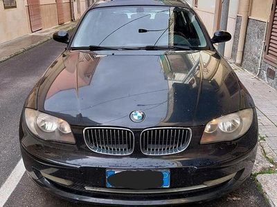 Usata BMW 118 2009 Nero Utilitaria