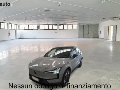 Usata Volvo EX30 Plus 93 kW (127 CV) 2024 Grigio SUV