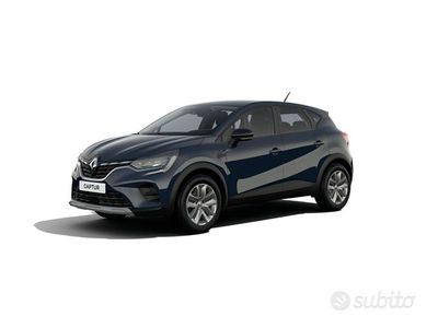 Usata Renault Captur Equilibre 101 CV (74 kW) 2024 Grigio SUV