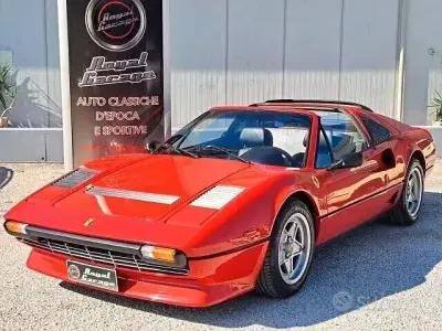 Usata Ferrari 208 220 CV (161 kW) 1983 Rosso Coupé