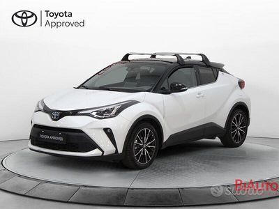 Usata Toyota C-HR Lounge 122 CV (89 kW) 2022 Bianco SUV