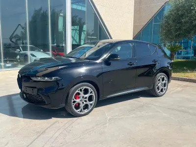 Nuova Alfa Romeo Tonale Veloce 160 CV (117 kW) 2026 Nero SUV