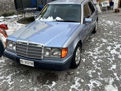 Usata Mercedes E250 Sportline 126 CV (92 kW) 1991 Berlina