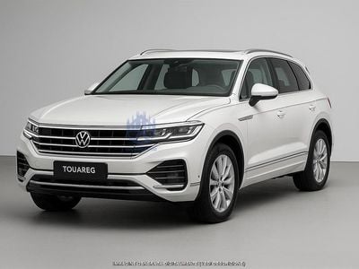 Usata VW Touareg Elegance 231 CV (169 kW) 2025 Bianco SUV