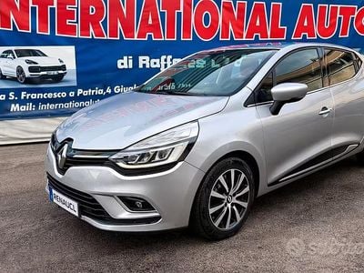 Usata Renault Clio IV Intens 90 CV (66 kW) 2016 Grigio Berlina