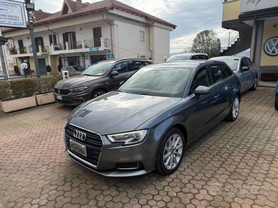 Usata Audi A3 Design 150 CV (110 kW) 2018 Grigio Berlina