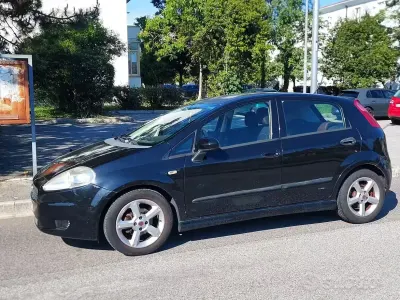 Usata Fiat Punto 95 CV (69 kW) 2008 Nero Utilitaria