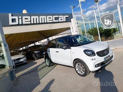 Usata Smart ForFour Passion 71 CV (52 kW) 2019 Bianco(met.) Utilitaria