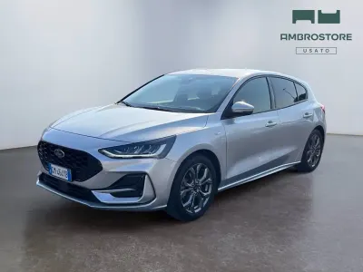 Usata Ford Focus ST-Line X 125 CV (91 kW) 2023 Moondust silver Berlina