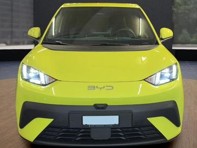 Nuova BYD Dolphin Surf Active 64 kW (88 CV) 2026 Lime green Utilitaria