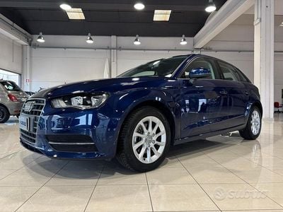 Usata Audi A3 Attraction 110 CV (80 kW) 2015 Blu Berlina
