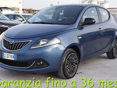 Usata Lancia Ypsilon S 69 CV (50 kW) 2022 Blu Utilitaria
