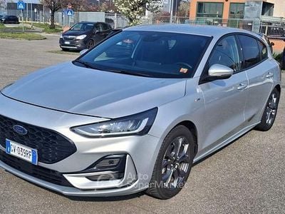 Usata Ford Focus ST-Line 155 CV (114 kW) 2024 Argento Berlina
