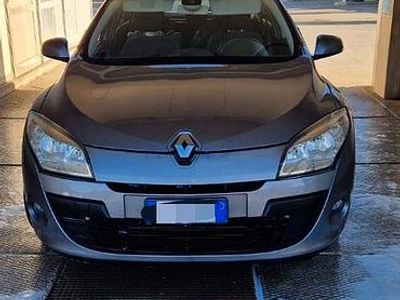 Usata Renault Mégane 110 CV (80 kW) 2009 Grigio Berlina