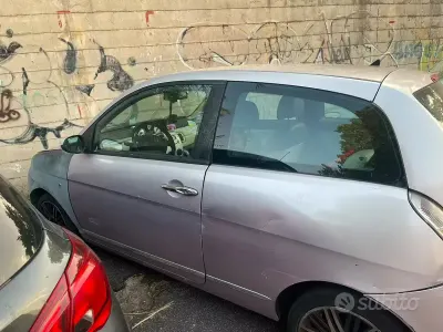Usata Lancia Ypsilon