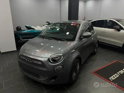 Second-hand Fiat 500e Passion 42 kW (58 CP) 2021 Gri Berlinǎ