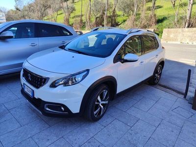 usata Peugeot 2008 1.2 PureTech Turbo 110 S&S Allure