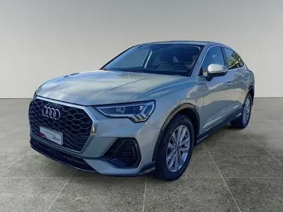 Usata Audi Q3 Sportback Business Plus 150 CV (110 kW) 2023 Argento rugiada metallizzato SUV