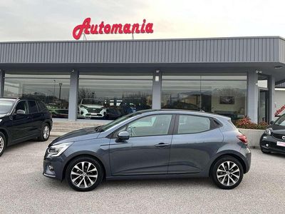 Usata Renault Clio V Business 91 CV (66 kW) 2022 Blu/azzurro Berlina