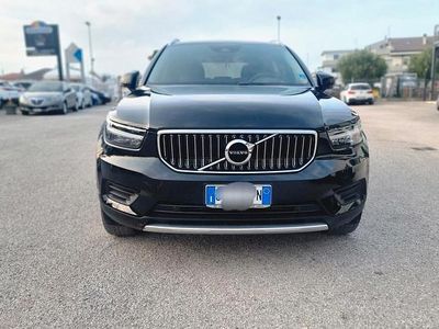 Usata Volvo XC40 129 CV (94 kW) 2022 Nero SUV