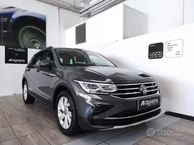 Usata VW Tiguan Elegance 150 CV (110 kW) 2023 Grigio SUV