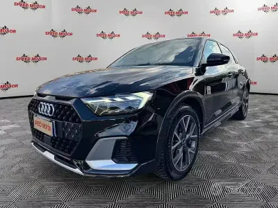 Usata Audi A1 110 CV (80 kW) 2021 Nero SUV