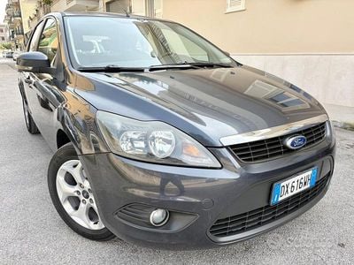 Usata Ford Focus 116 CV (85 kW) 2009 Grigio Berlina