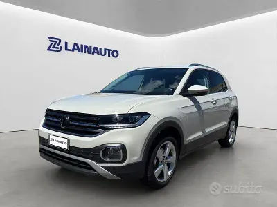 Usata VW T-Cross Advance 110 CV (80 kW) 2023 Grigio SUV