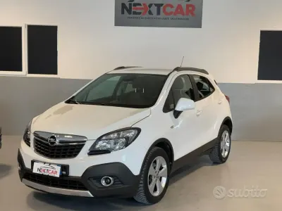 Usata Opel Mokka 140 CV (102 kW) 2016 Bianco SUV