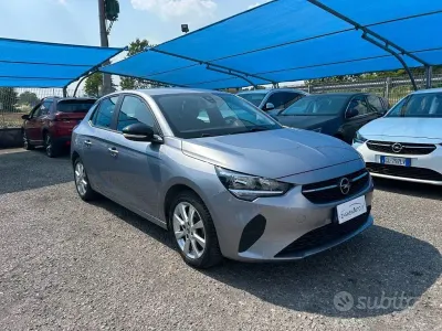 Używany Opel Corsa Edition 75 KM (55 kW) 2021 Szary Hatchback