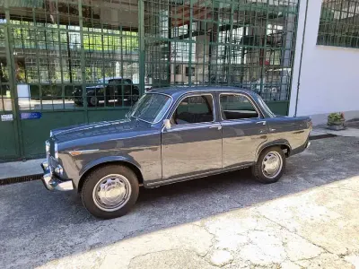 Usata Alfa Romeo Giulietta Ti 75 CV (55 kW) 1961 Grigio Utilitaria