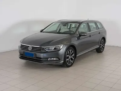 Usata VW Passat Highline 150 CV (110 kW) 2015 Other Station wagon