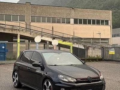 Usado VW Golf VI GTI 280 CV (205 kW) 2010 Negro Utilitario