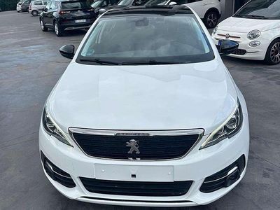 Usata Peugeot 308 Active 120 CV (88 kW) 2016 Bianco Berlina