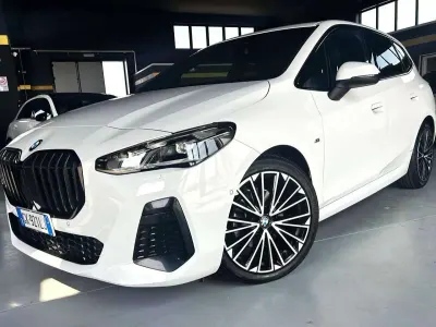 Usata BMW 218 Active Tourer M Sport 150 CV (110 kW) 2022 Bianco Monovolume