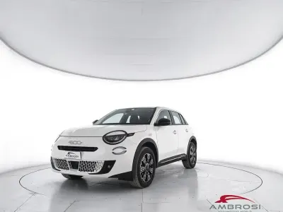Usata Fiat 600 Pop 145 CV (106 kW) 2025 Bianco SUV